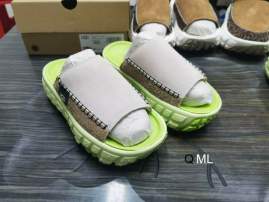 Picture of UGG Slippers _SKUUGGsz35-40ML040297